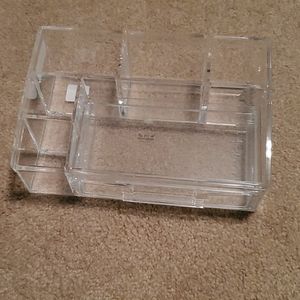 Clear makeup storage with drawer